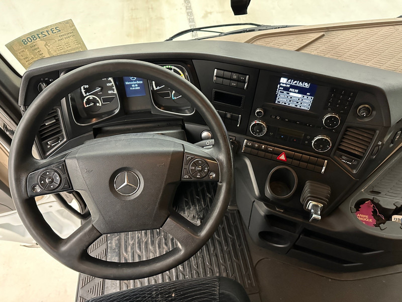 Sadulveok Mercedes-Benz Actros 1942: pilt 11