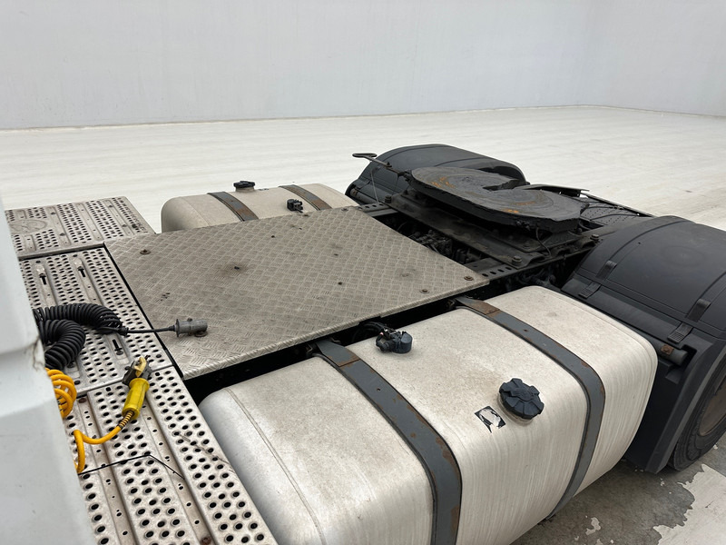 Sadulveok Mercedes-Benz Actros 1942: pilt 8 Sadulveok Mercedes-Benz Actros 1942: pilt 8