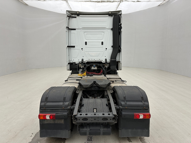 Sadulveok Mercedes-Benz Actros 1942: pilt 6 Sadulveok Mercedes-Benz Actros 1942: pilt 6