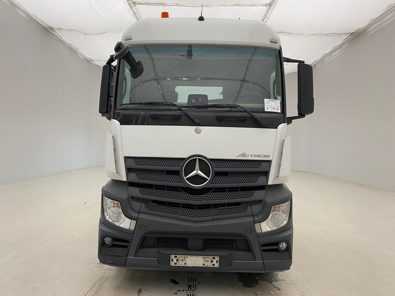 Mercedes-Benz Actros 1943 - Sadulveok: pilt 2 Mercedes-Benz Actros 1943 - Sadulveok: pilt 2