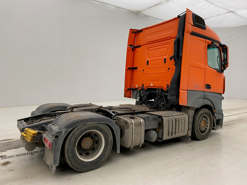 Mercedes-Benz Actros 1945 - Sadulveok: pilt 4 Mercedes-Benz Actros 1945 - Sadulveok: pilt 4