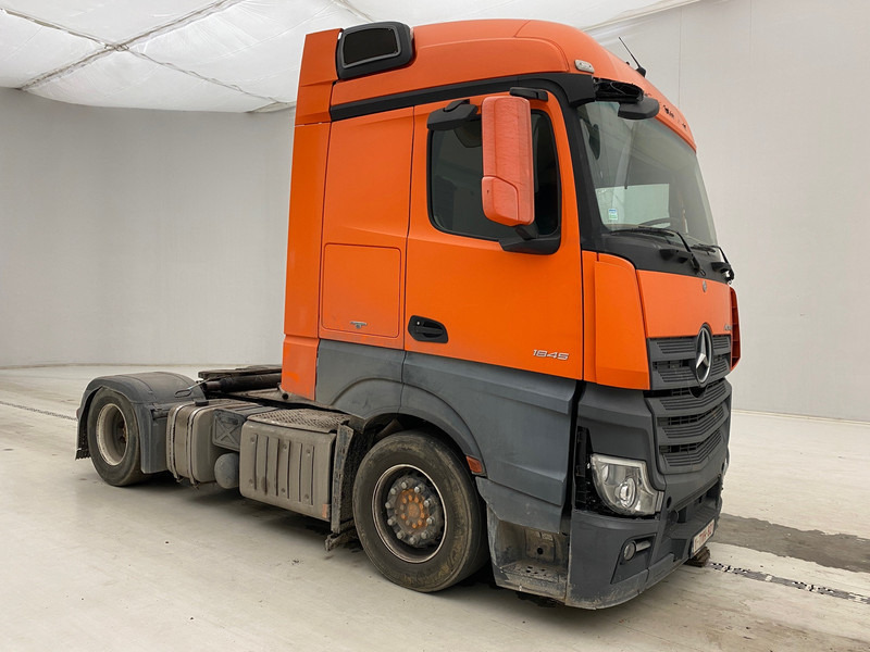 Mercedes-Benz Actros 1945 - Sadulveok: pilt 3 Mercedes-Benz Actros 1945 - Sadulveok: pilt 3