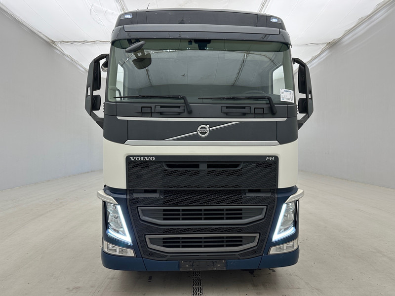 Volvo FH 420 Globetrotter - ADR - Sadulveok: pilt 2 Volvo FH 420 Globetrotter - ADR - Sadulveok: pilt 2