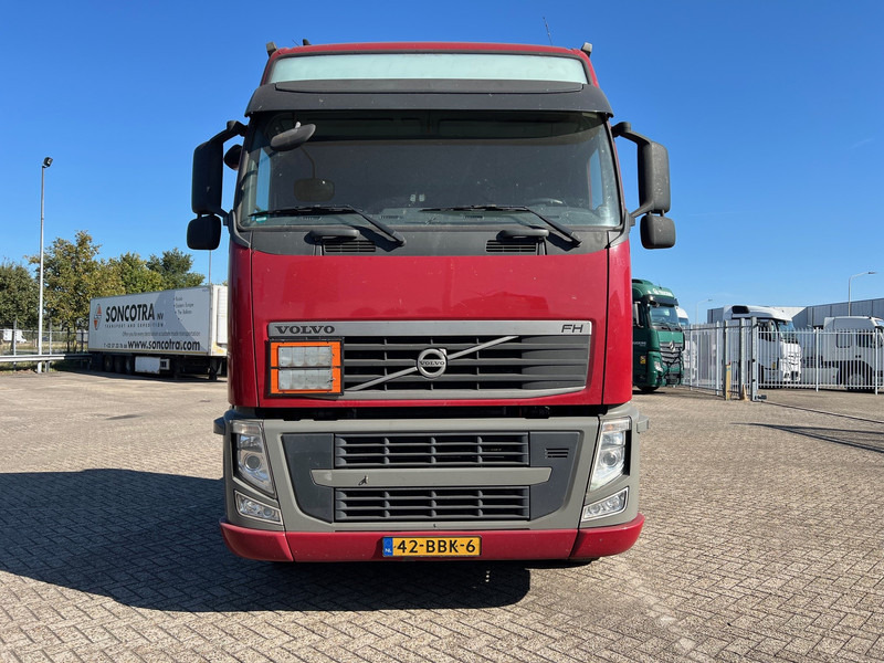 Volvo FH13.420 Globetrotter - ADR - Sadulveok: pilt 2 Volvo FH13.420 Globetrotter - ADR - Sadulveok: pilt 2