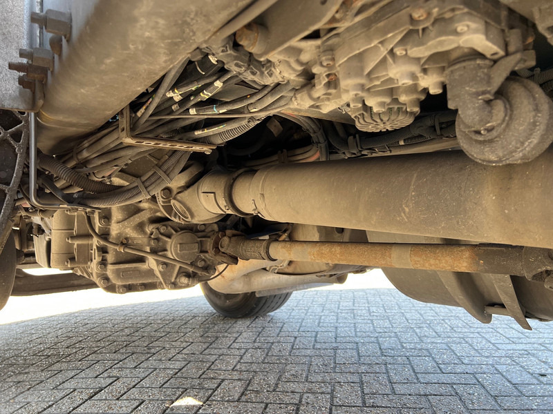 Sadulveok Volvo FH13.420 Globetrotter - ADR: pilt 14