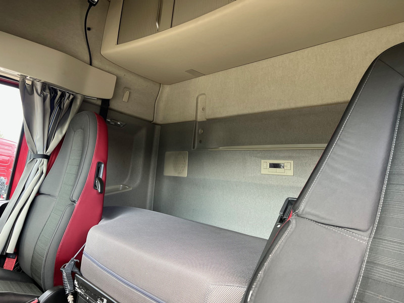 Sadulveok Volvo FH13.420 Globetrotter - ADR: pilt 12