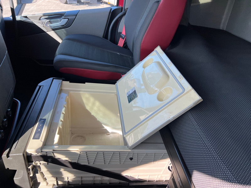 Sadulveok Volvo FH13.420 Globetrotter - ADR: pilt 8