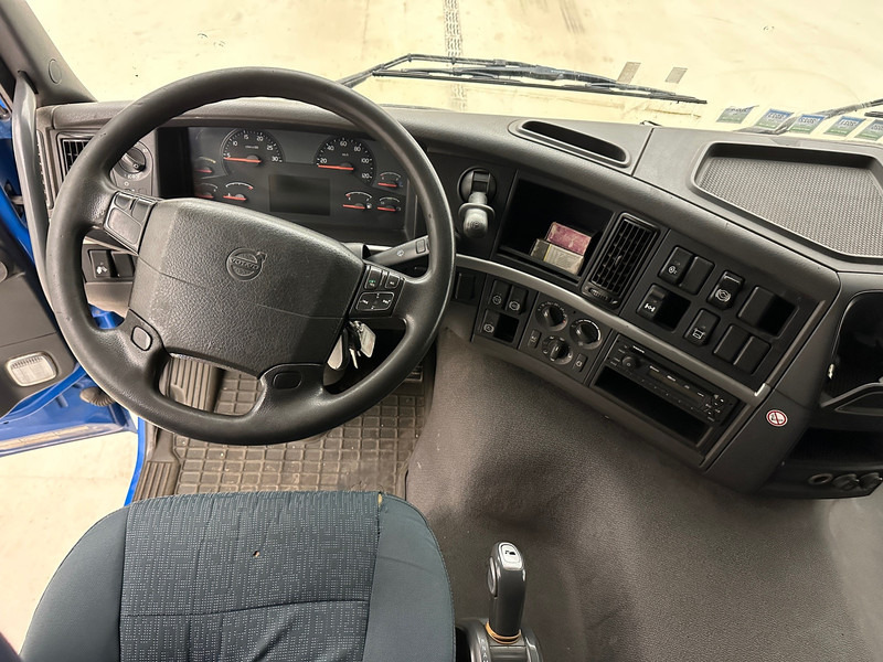 Volvo FM 370 + Renders Tautliner X-steering - Sadulveok: pilt 5 Volvo FM 370 + Renders Tautliner X-steering - Sadulveok: pilt 5