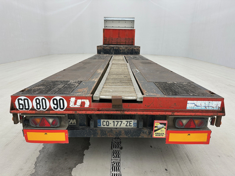 Madal platvormpoolhaagis Verem Extendable low loader: pilt 8 Madal platvormpoolhaagis Verem Extendable low loader: pilt 8