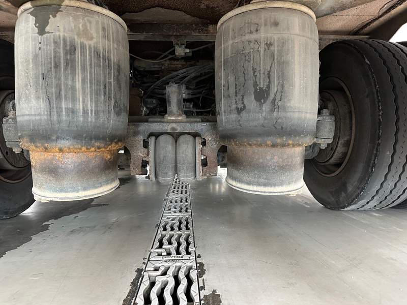 Madal platvormpoolhaagis Verem Extendable low loader: pilt 11 Madal platvormpoolhaagis Verem Extendable low loader: pilt 11