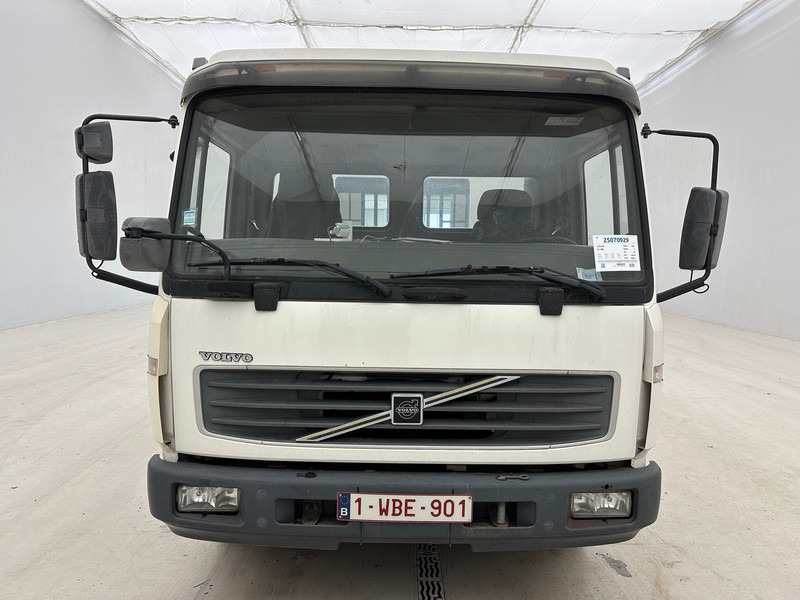 Volvo FL 180 - Kallurauto: pilt 2 Volvo FL 180 - Kallurauto: pilt 2