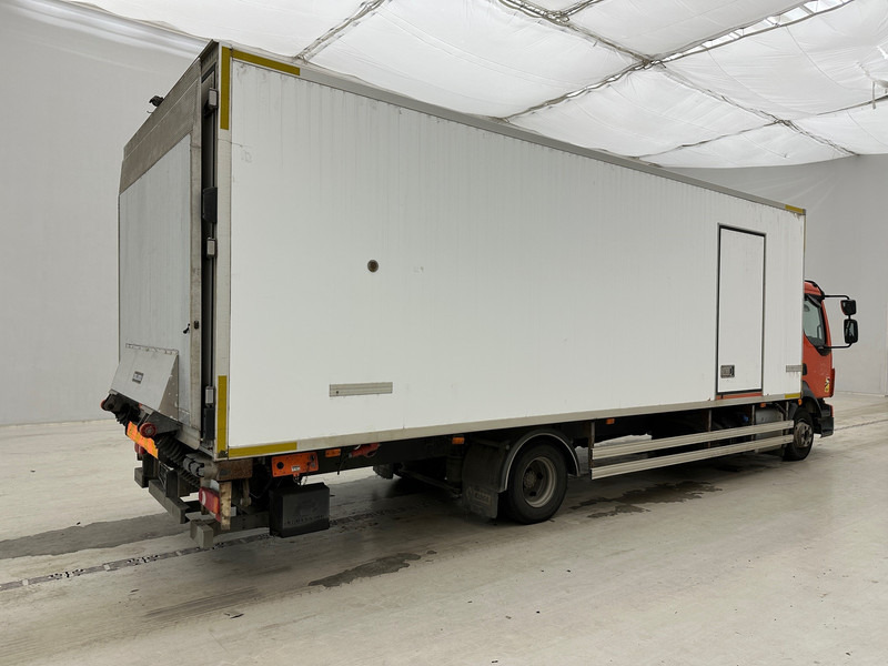 Volvo FL 210 - Külmutiga veoauto: pilt 4 Volvo FL 210 - Külmutiga veoauto: pilt 4