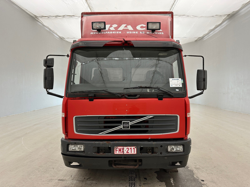 Volvo FL 220 - Kasti veoauto: pilt 2 Volvo FL 220 - Kasti veoauto: pilt 2