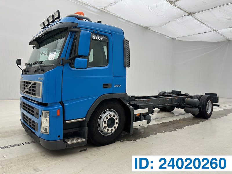 Volvo FM9.260* - Kabiinišassiiga veoauto: pilt 1 Volvo FM9.260* - Kabiinišassiiga veoauto: pilt 1