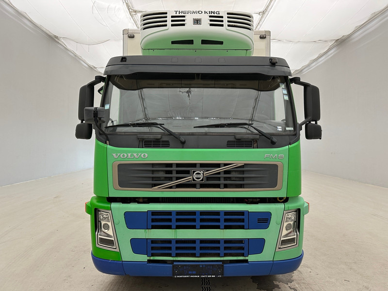 Volvo FM9.300 - 6x2 - Külmutiga veoauto: pilt 2 Volvo FM9.300 - 6x2 - Külmutiga veoauto: pilt 2
