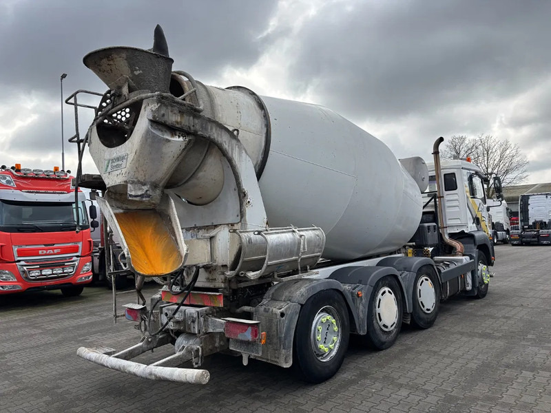 MAN TGA 35.400 8X4 9 M 3 Stetter Mixer - Autobetoonisegisti: pilt 4 MAN TGA 35.400 8X4 9 M 3 Stetter Mixer - Autobetoonisegisti: pilt 4