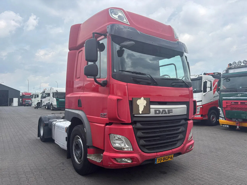 DAF CF 460 Spacecab Euro 6 - Sadulveok: pilt 2 DAF CF 460 Spacecab Euro 6 - Sadulveok: pilt 2