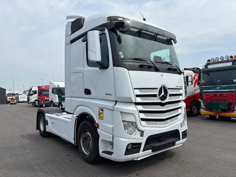 Mercedes-Benz Actros 1848 Retarder Euro 6 - Sadulveok: pilt 2 Mercedes-Benz Actros 1848 Retarder Euro 6 - Sadulveok: pilt 2