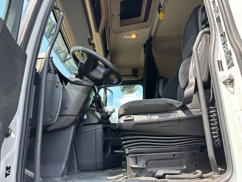 Mercedes-Benz Actros 1848 Retarder Euro 6 - Sadulveok: pilt 5 Mercedes-Benz Actros 1848 Retarder Euro 6 - Sadulveok: pilt 5