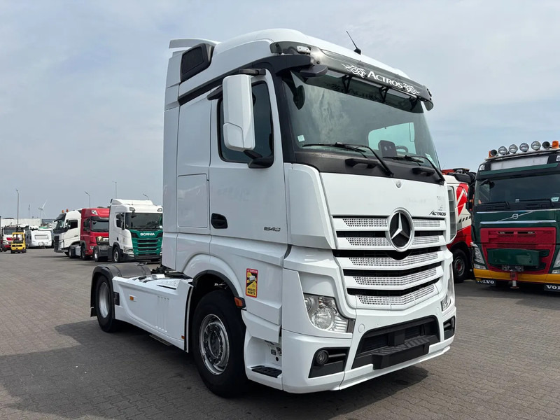 Mercedes-Benz Actros 1848 Retarder Euro 6 - Sadulveok: pilt 2 Mercedes-Benz Actros 1848 Retarder Euro 6 - Sadulveok: pilt 2