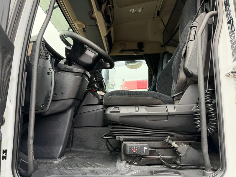 Mercedes-Benz Actros 1848 Retarder Euro 6 - Sadulveok: pilt 5 Mercedes-Benz Actros 1848 Retarder Euro 6 - Sadulveok: pilt 5