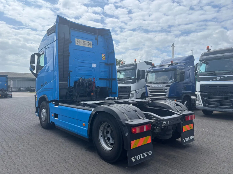 Volvo FH 460 Globetrotter Euro 6 - Sadulveok: pilt 4 Volvo FH 460 Globetrotter Euro 6 - Sadulveok: pilt 4