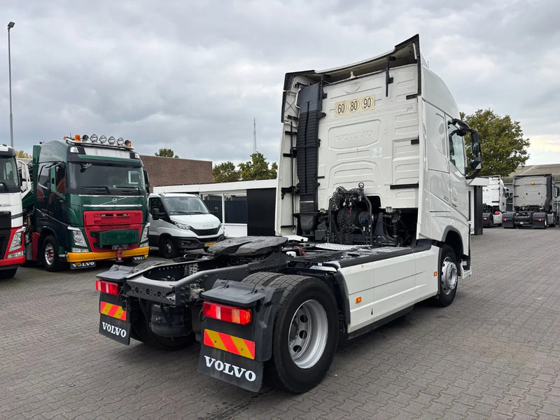 Volvo FH 500 Globetrotter Euro 6 - Sadulveok: pilt 4 Volvo FH 500 Globetrotter Euro 6 - Sadulveok: pilt 4