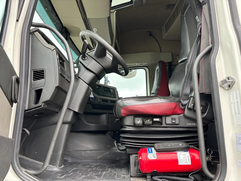 Volvo FH 500 Globetrotter Euro 6 - Sadulveok: pilt 5 Volvo FH 500 Globetrotter Euro 6 - Sadulveok: pilt 5