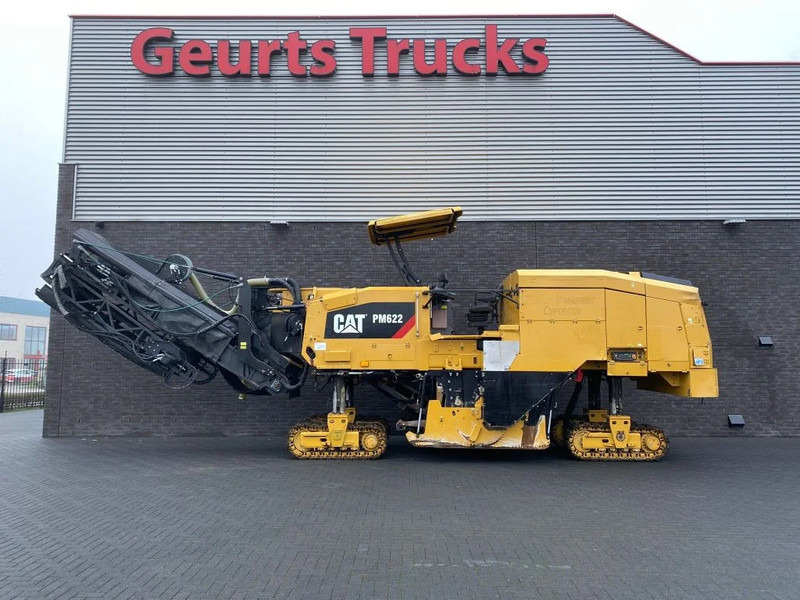 Caterpillar PM622 CRAWLER PROFILER/ASFALTFREESMACHINE/ASPHALTFRÄSEN-MASCHINE - Asfaldimasin: pilt 1 Caterpillar PM622 CRAWLER PROFILER/ASFALTFREESMACHINE/ASPHALTFRÄSEN-MASCHINE - Asfaldimasin: pilt 1