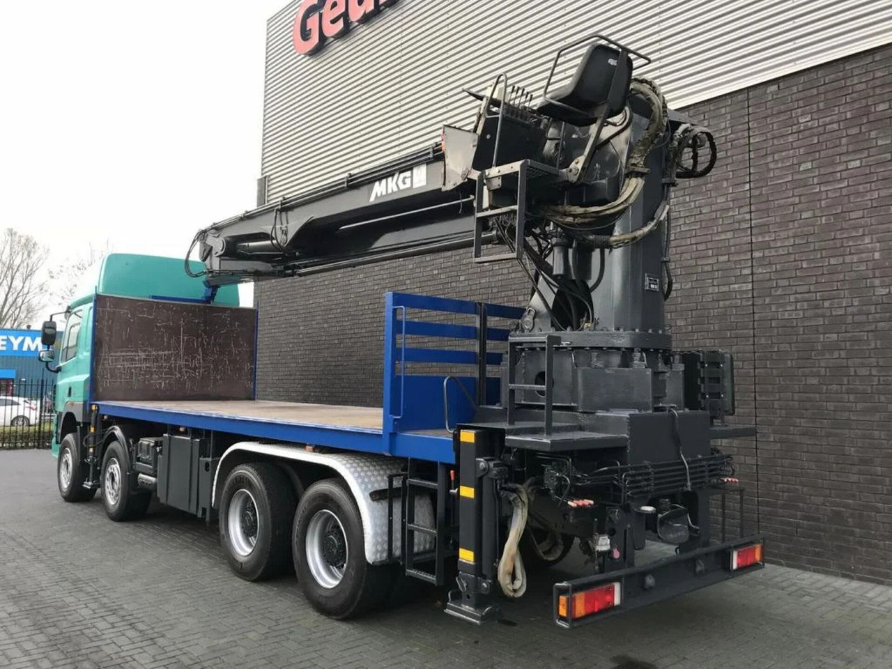 DAF CF 460 8X4 + MKG HMK 401/kran/kraan/Montagekran/ - Kraanaga veoauto: pilt 3 DAF CF 460 8X4 + MKG HMK 401/kran/kraan/Montagekran/ - Kraanaga veoauto: pilt 3