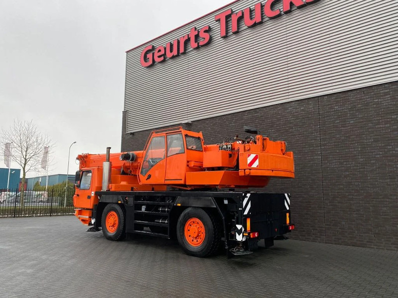 Grove GMK 2035 E + JIB KRAAN/KRAN/CRANE/GRUA - Maastikukraana: pilt 3 Grove GMK 2035 E + JIB KRAAN/KRAN/CRANE/GRUA - Maastikukraana: pilt 3