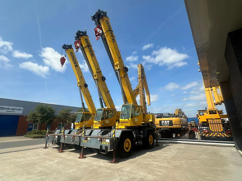 Grove RT 530E ROUGH TERRAIN CRANE liising Grove RT 530E ROUGH TERRAIN CRANE: pilt 7 Grove RT 530E ROUGH TERRAIN CRANE liising Grove RT 530E ROUGH TERRAIN CRANE: pilt 7