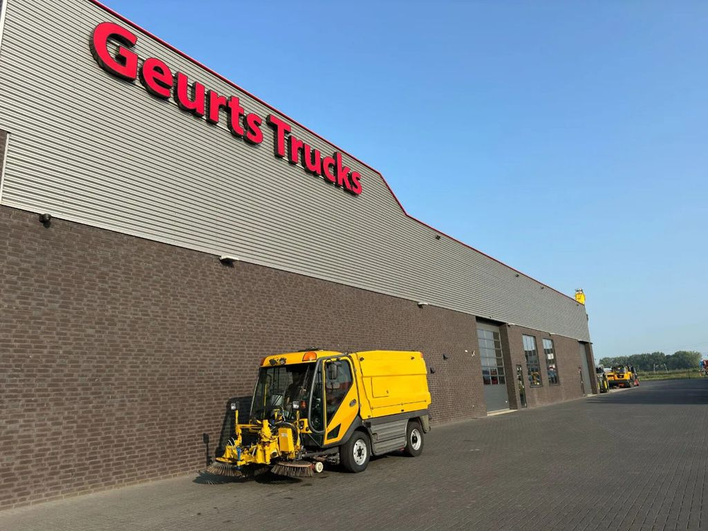 Johnston CX400 SWEEPING TRUCK/ KEHRMASCHINE/VEEG - Tänavapühkimismasin: pilt 2 Johnston CX400 SWEEPING TRUCK/ KEHRMASCHINE/VEEG - Tänavapühkimismasin: pilt 2