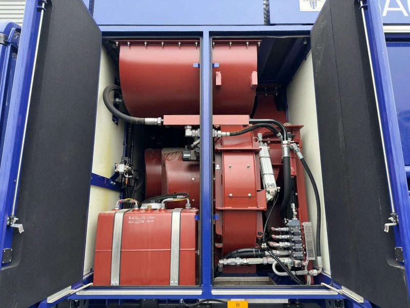 Vaakumveok Mercedes-Benz Arocs 3251 8X4 RSP ESE 6 RD 8000 SAUGBAGGER/SUCTIONEXCAVATOR/GRONDZUIGER: pilt 17 Vaakumveok Mercedes-Benz Arocs 3251 8X4 RSP ESE 6 RD 8000 SAUGBAGGER/SUCTIONEXCAVATOR/GRONDZUIGER: pilt 17