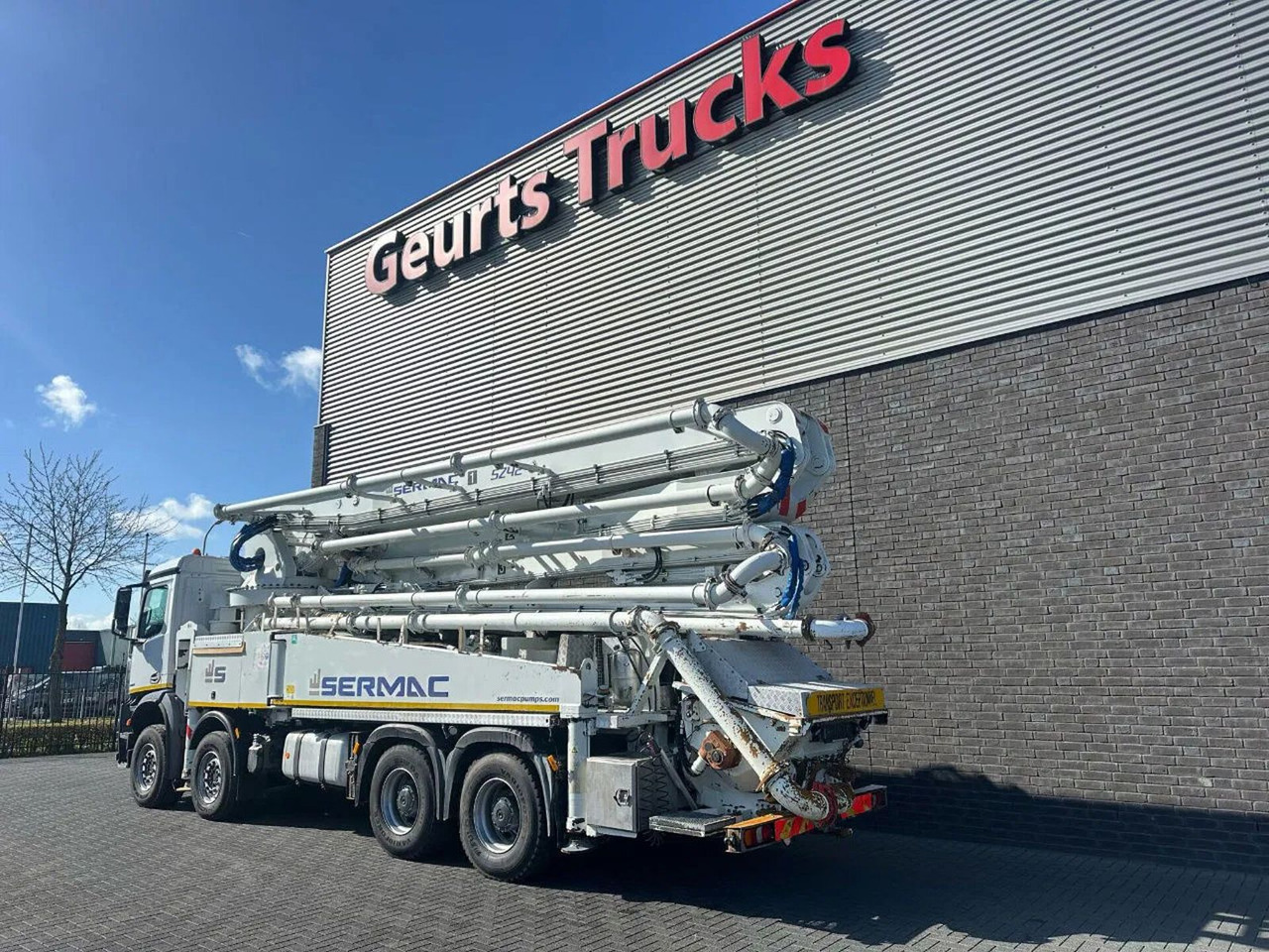 Mercedes-Benz Arocs 4451 8X4 + SERMAC 5Z42 BETONPOMP/BETONPUMP - Betoonipump: pilt 3 Mercedes-Benz Arocs 4451 8X4 + SERMAC 5Z42 BETONPOMP/BETONPUMP - Betoonipump: pilt 3