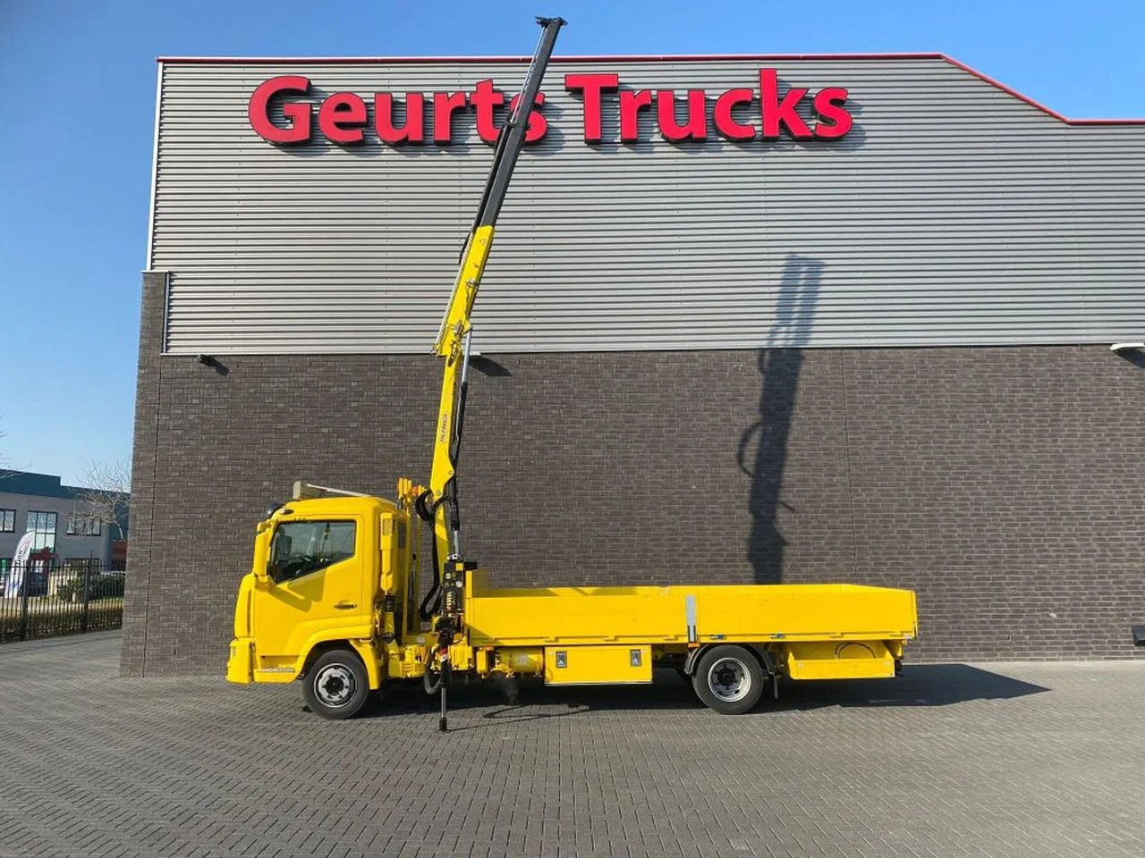 Renault D7.5 180 4X2 + PALFINGER PK 4200 KRAAN/KRAN/CRAN - Kraanaga veoauto: pilt 5 Renault D7.5 180 4X2 + PALFINGER PK 4200 KRAAN/KRAN/CRAN - Kraanaga veoauto: pilt 5