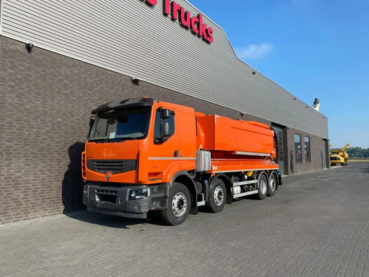 Renault Lander 430 8X2 STOKOTA VACUUM/HOGEDRUK /COMBI/KO - Vaakumveok: pilt 2 Renault Lander 430 8X2 STOKOTA VACUUM/HOGEDRUK /COMBI/KO - Vaakumveok: pilt 2