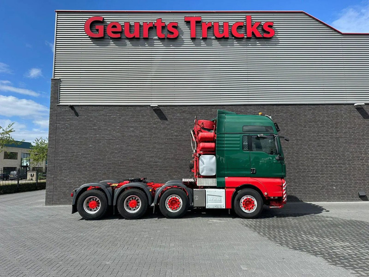 MAN TGX 41.640 8X4/4 BBS HEAVY DUTY TRACTOR 500 TONS - Sadulveok: pilt 4 MAN TGX 41.640 8X4/4 BBS HEAVY DUTY TRACTOR 500 TONS - Sadulveok: pilt 4