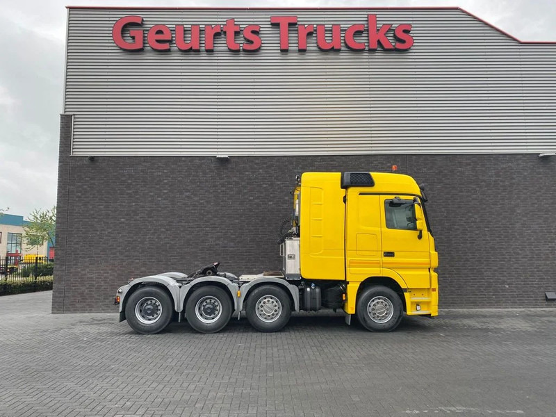 Mercedes-Benz Actros 4165 V8 8X4 SLT TITAN HEAVY DUTY TRACTOR / SCHWERLAST SATTELZUGMASCHINE 250 TON - Sadulveok: pilt 4 Mercedes-Benz Actros 4165 V8 8X4 SLT TITAN HEAVY DUTY TRACTOR / SCHWERLAST SATTELZUGMASCHINE 250 TON - Sadulveok: pilt 4
