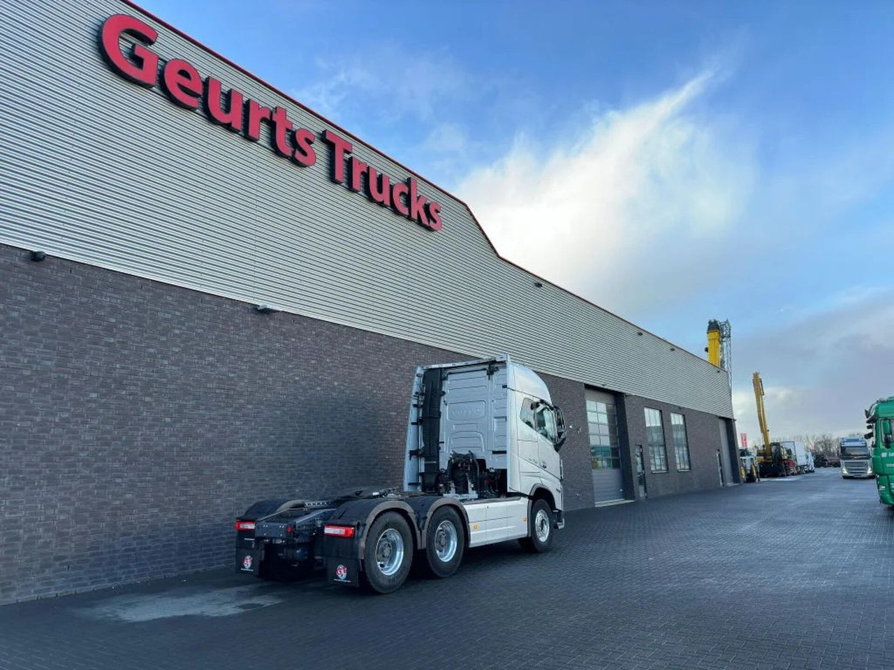 Volvo FH 16.750 6X4 TREKKER/TRACTOR/SZM EURO 6 HYDRAUL - Sadulveok: pilt 5 Volvo FH 16.750 6X4 TREKKER/TRACTOR/SZM EURO 6 HYDRAUL - Sadulveok: pilt 5