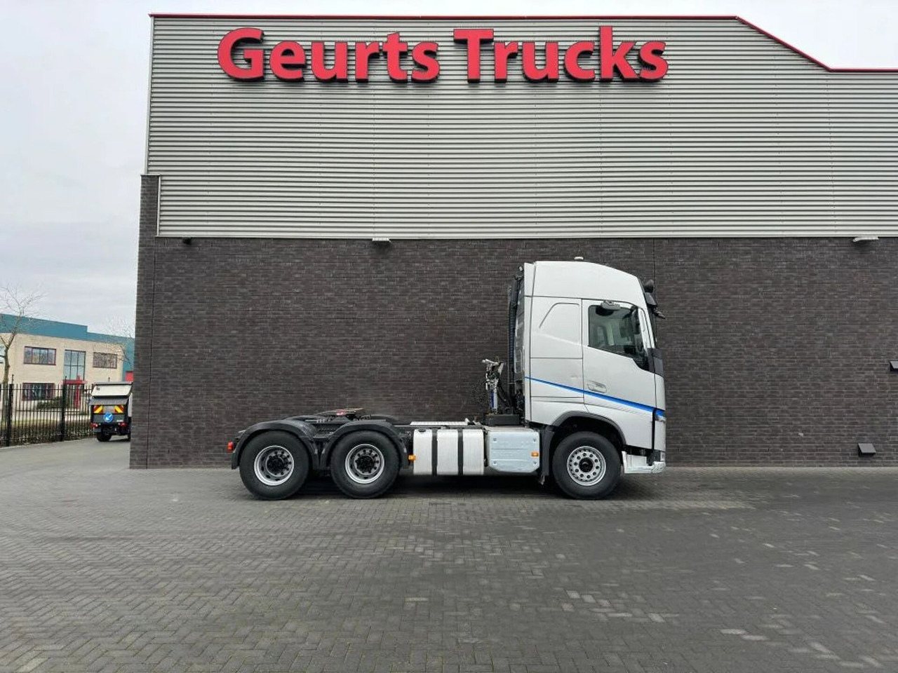 Volvo FH 460 6X4 TREKKER/TRACTOR/SZM EURO 6 HYDRAULIC - Sadulveok: pilt 4 Volvo FH 460 6X4 TREKKER/TRACTOR/SZM EURO 6 HYDRAULIC - Sadulveok: pilt 4