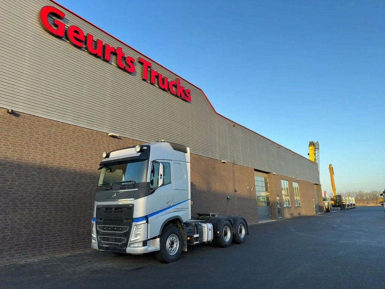 Volvo FH 460 6X4 TREKKER/TRACTOR/SZM EURO 6 HYDRAULIC - Sadulveok: pilt 2 Volvo FH 460 6X4 TREKKER/TRACTOR/SZM EURO 6 HYDRAULIC - Sadulveok: pilt 2