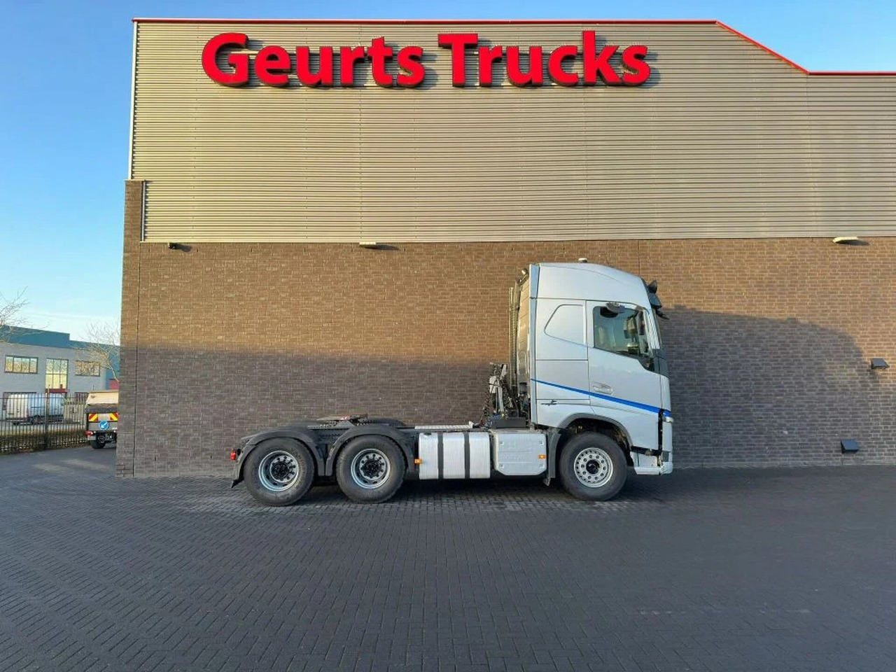Volvo FH 460 6X4 TREKKER/TRACTOR/SZM EURO 6 HYDRAULIC - Sadulveok: pilt 4 Volvo FH 460 6X4 TREKKER/TRACTOR/SZM EURO 6 HYDRAULIC - Sadulveok: pilt 4