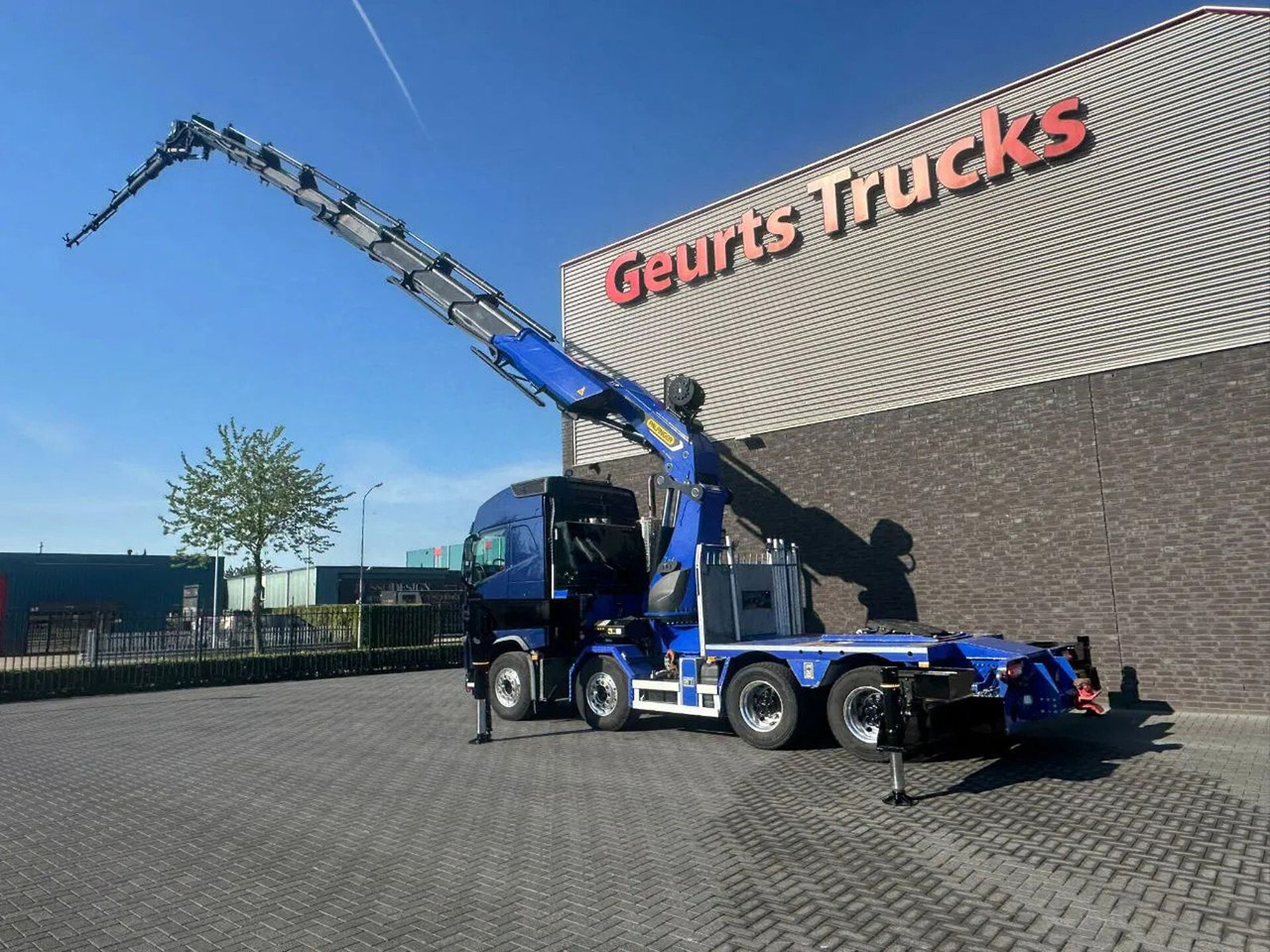 Volvo FH 540 8X4 TREKKER / BAKWAGEN MET PALFINGER PK13 - Sadulveok: pilt 4 Volvo FH 540 8X4 TREKKER / BAKWAGEN MET PALFINGER PK13 - Sadulveok: pilt 4