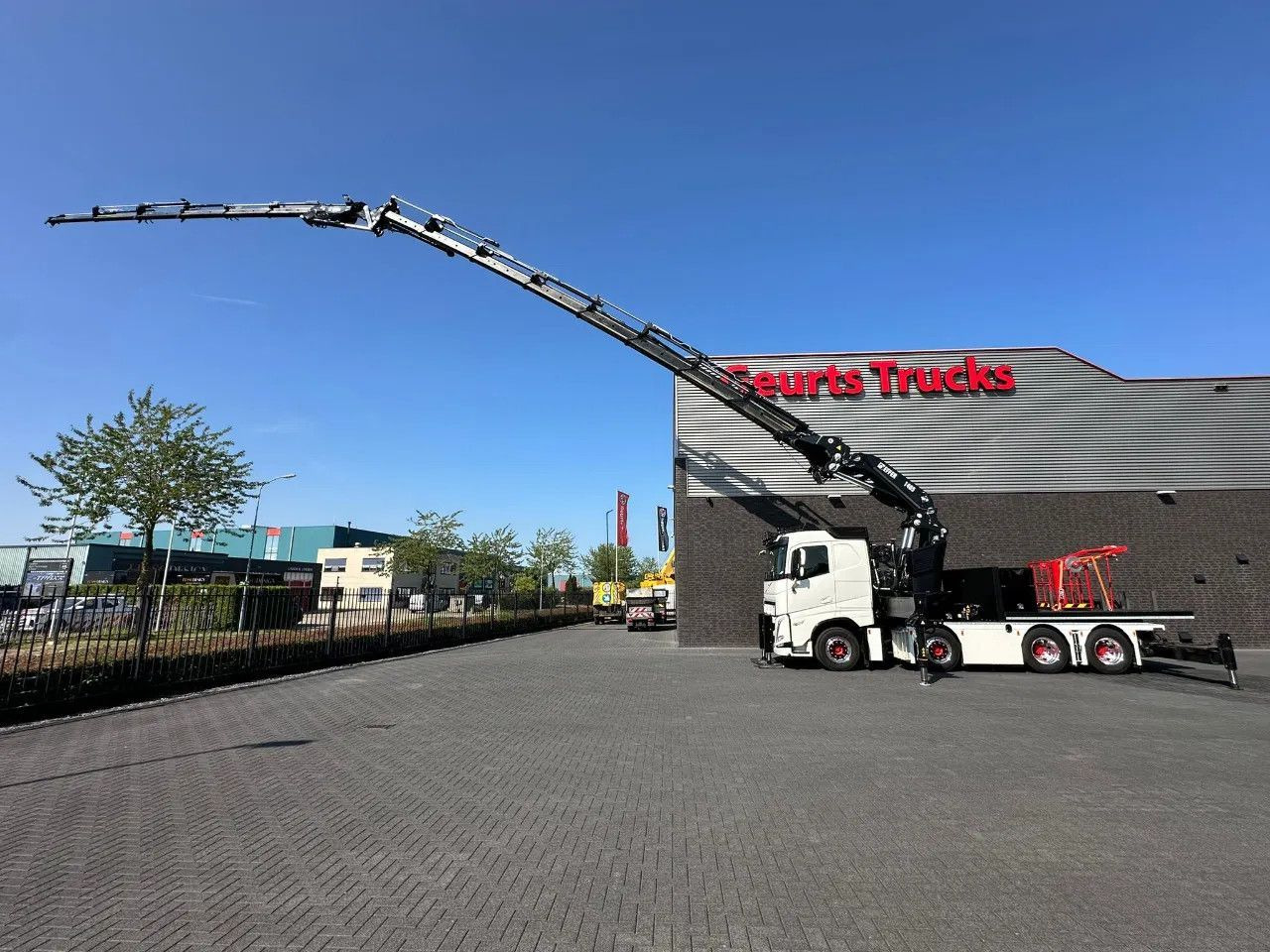 Volvo FH 540 8X4F R TREKKER / BAKWAGEN MET EFFER 1405/ - Sadulveok: pilt 5 Volvo FH 540 8X4F R TREKKER / BAKWAGEN MET EFFER 1405/ - Sadulveok: pilt 5