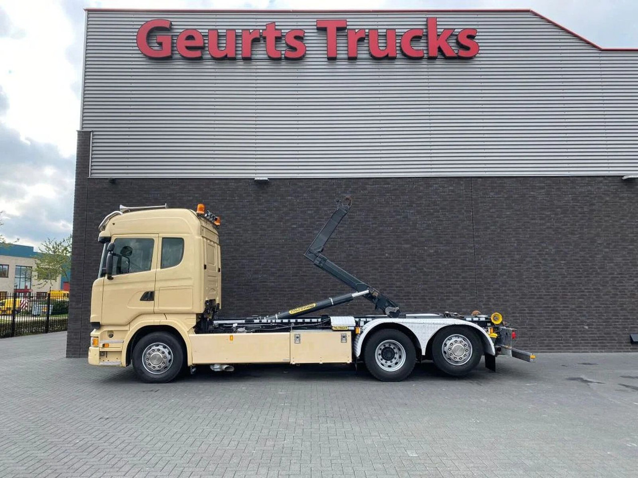 Scania R450 6X2 + PALFINGER HAAKARMSYSTEEM/ABROLLKIPPER - Konkstõstukiga veoauto: pilt 1 Scania R450 6X2 + PALFINGER HAAKARMSYSTEEM/ABROLLKIPPER - Konkstõstukiga veoauto: pilt 1
