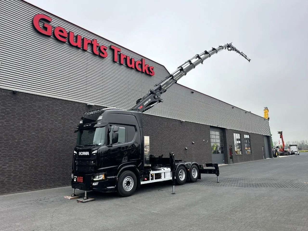 Scania R500 B6X2NB TREKKER / SATTELZUG/TRACTOR UNIT/ CA - Kraanaga veoauto: pilt 2 Scania R500 B6X2NB TREKKER / SATTELZUG/TRACTOR UNIT/ CA - Kraanaga veoauto: pilt 2