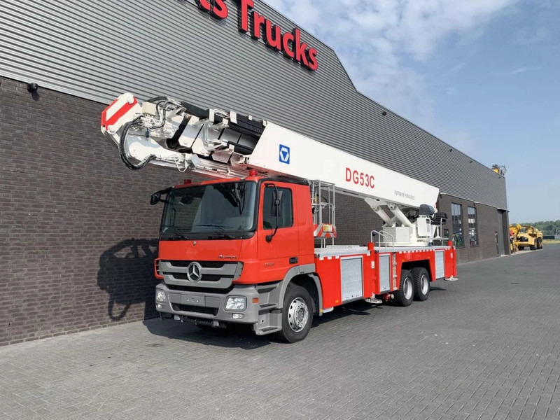 Mercedes-Benz Actros 3332 6X4 XCMG DG53C FIRE FIGTHING PLATFORM 53 METER - Veoauto: pilt 2 Mercedes-Benz Actros 3332 6X4 XCMG DG53C FIRE FIGTHING PLATFORM 53 METER - Veoauto: pilt 2