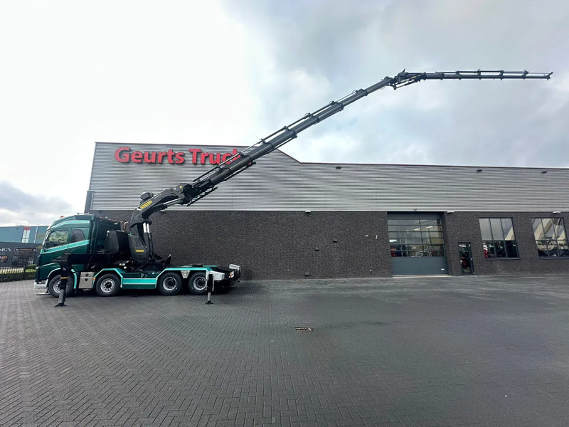 Volvo FH 16.650 8X4 TREKKER MET PALFINGER PK 165002 G TEC 7 +JIB PJ240 E KRAAN / KRAN / CRANE / GRUA - Kraanaga veoauto: pilt 1 Volvo FH 16.650 8X4 TREKKER MET PALFINGER PK 165002 G TEC 7 +JIB PJ240 E KRAAN / KRAN / CRANE / GRUA - Kraanaga veoauto: pilt 1