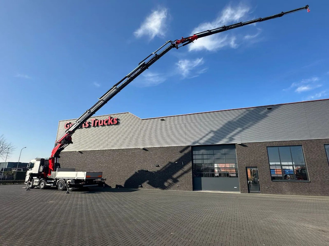 Volvo FH 500 8X4 RF-RT40G FASSI F1450R.2.8 + JIB L826 - Kraanaga veoauto: pilt 4 Volvo FH 500 8X4 RF-RT40G FASSI F1450R.2.8 + JIB L826 - Kraanaga veoauto: pilt 4